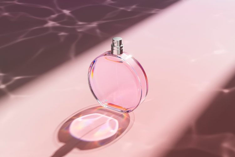 Estos son los mejores perfumes con violeta