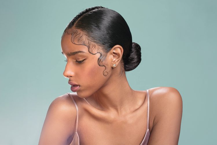 Te contamos al detalle que son los pelos baby hair