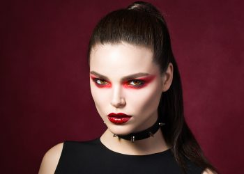 El paso a paso de un maquillaje de vampiro