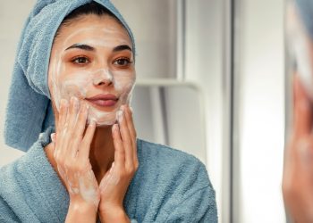 Este es el paso a paso de la mejor rutuna facial para piel mixta