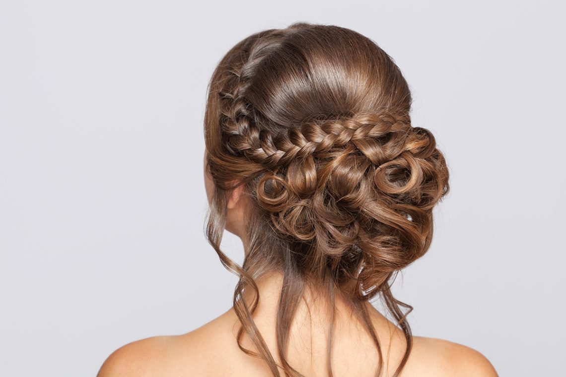 Recogidos de pelo de varios estilos para Invitadas  Artículos para el pelo  para bodas, Estilos de peinado para boda, Horquilla