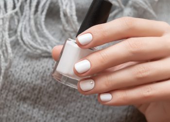 Estas ideas de uñas blancas triunfan