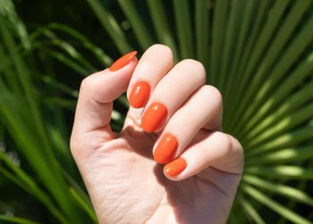 Cómo puedes hacerte la manicura coreana