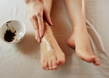 Estos son los trucos y productos para exfoliarte los pies