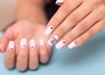 Ojo a las uñas de San Valentín que triunfan