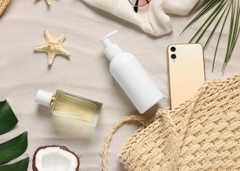 Crema solar y perfume: ¿puedo mezclarlos?