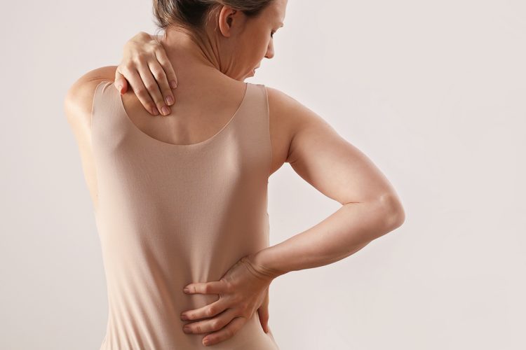 Te contamos cuáles son los mejores productos para aliviar tu dolor de espalda