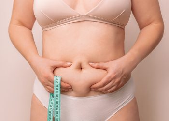 Cómo eliminar la grasa del abdomen bajo