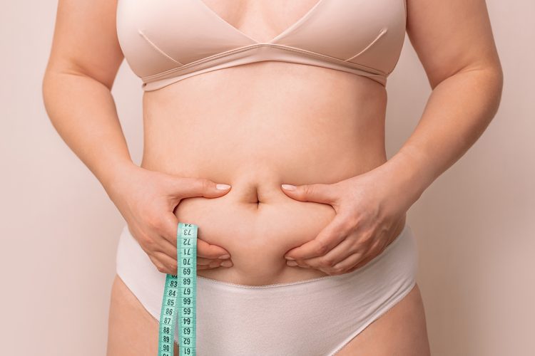 Cómo eliminar la grasa del abdomen bajo