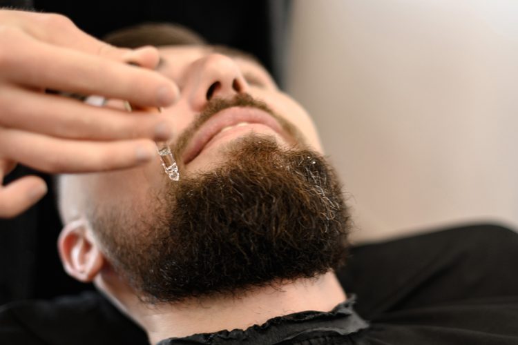 Cómo suavizar tu barba: consejos y productos