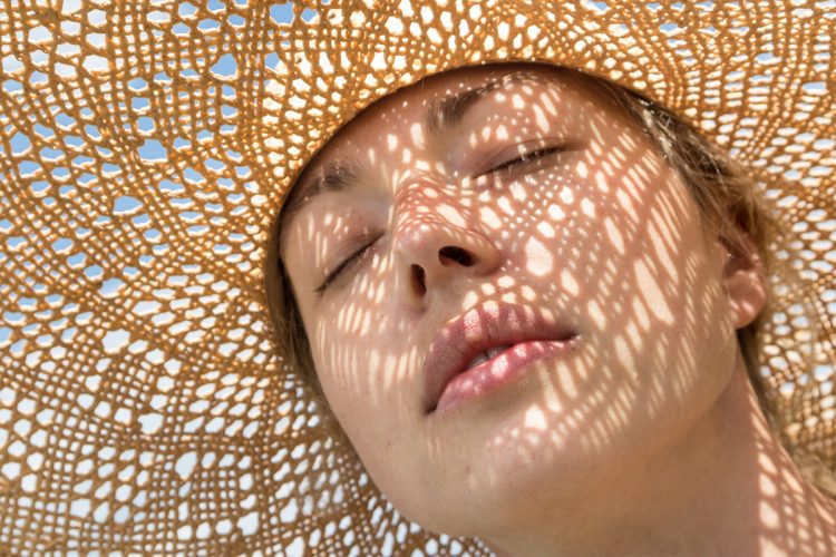 Te contamos qué son las gotas bronceadoras