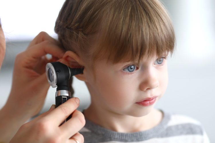 Cuidados para la otitis en niños y bebés