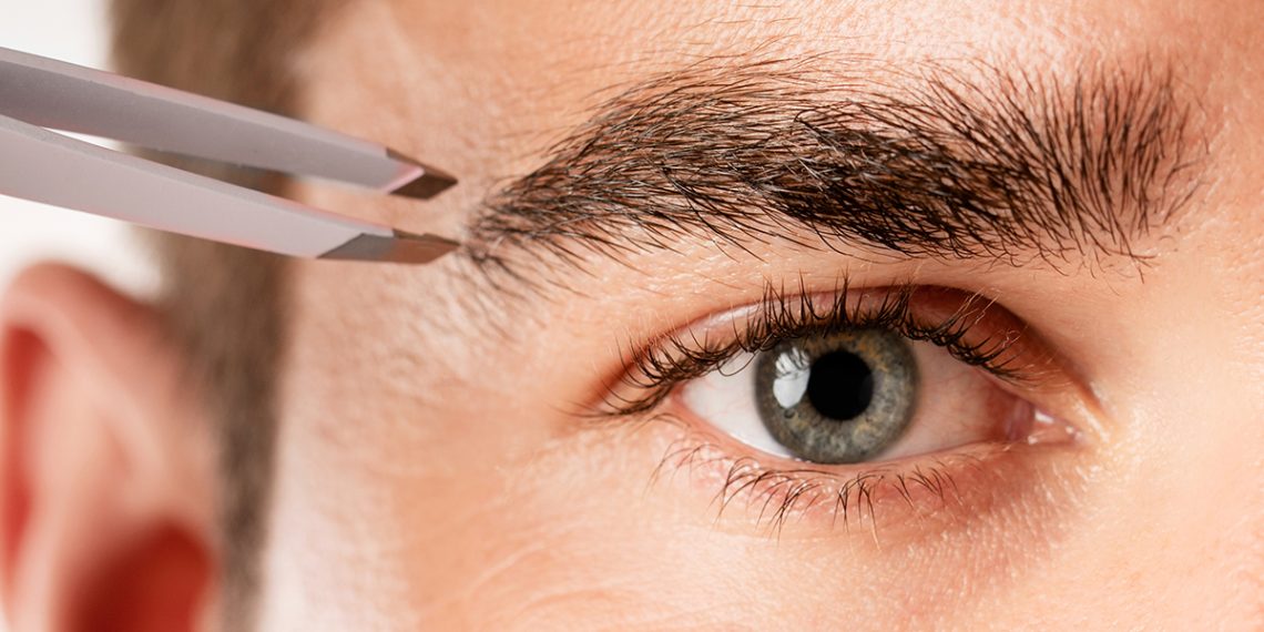 Depilación de cejas en hombres: consejos