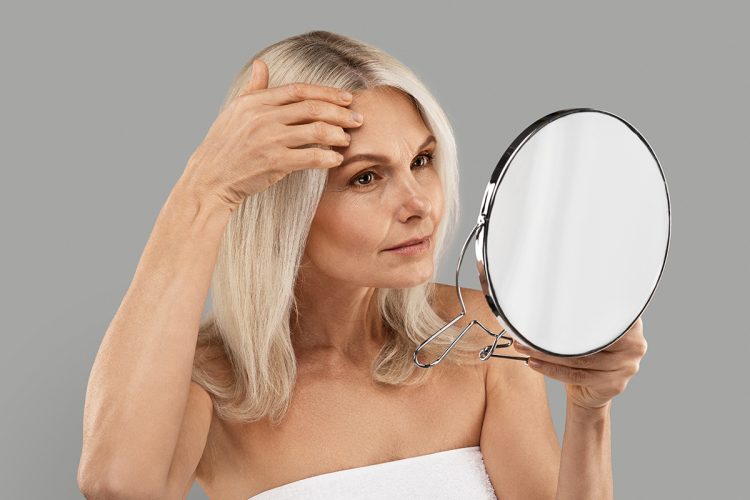 Cuidados para el pelo durante la menopausia