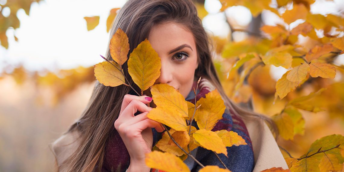 Te contamos cuáles son los mejores consejos para un pelo sano en otoño.