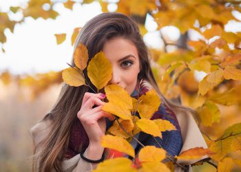 Te contamos cuáles son los mejores consejos para un pelo sano en otoño.