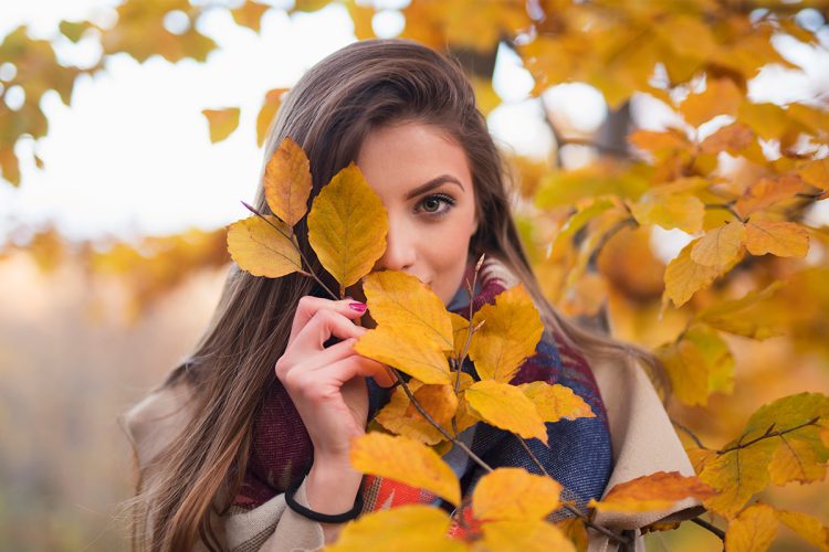 Te contamos cuáles son los mejores consejos para un pelo sano en otoño.