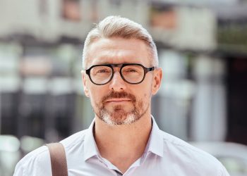 Cortes de pelo para hombre de 50: tendencias de otoño