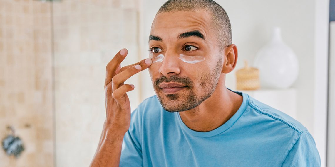 Te contamos cuáles son los mejores kit faciales de hombres.