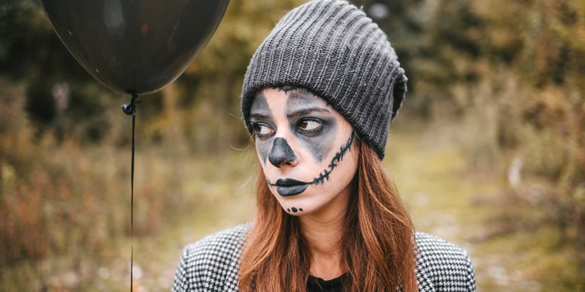 Maquillaje de calavera para Halloween: paso a paso y productos