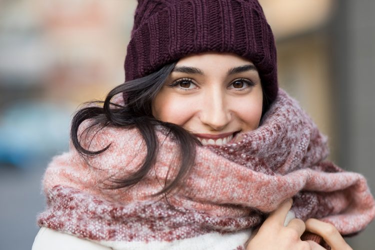 Te contamos cuáles son los mejores cuidados para tu cabello en invierno.