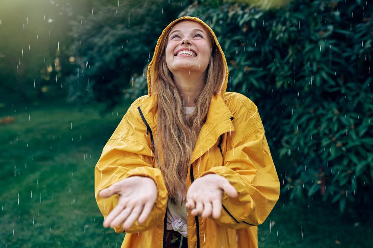 Te contamos cuál es la guía definitiva (y más completa) para cuidar tu pelo de lluvia