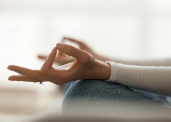 Te contamos cuáles son los beneficios de la meditación.