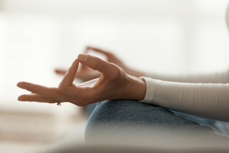 Te contamos cuáles son los beneficios de la meditación.